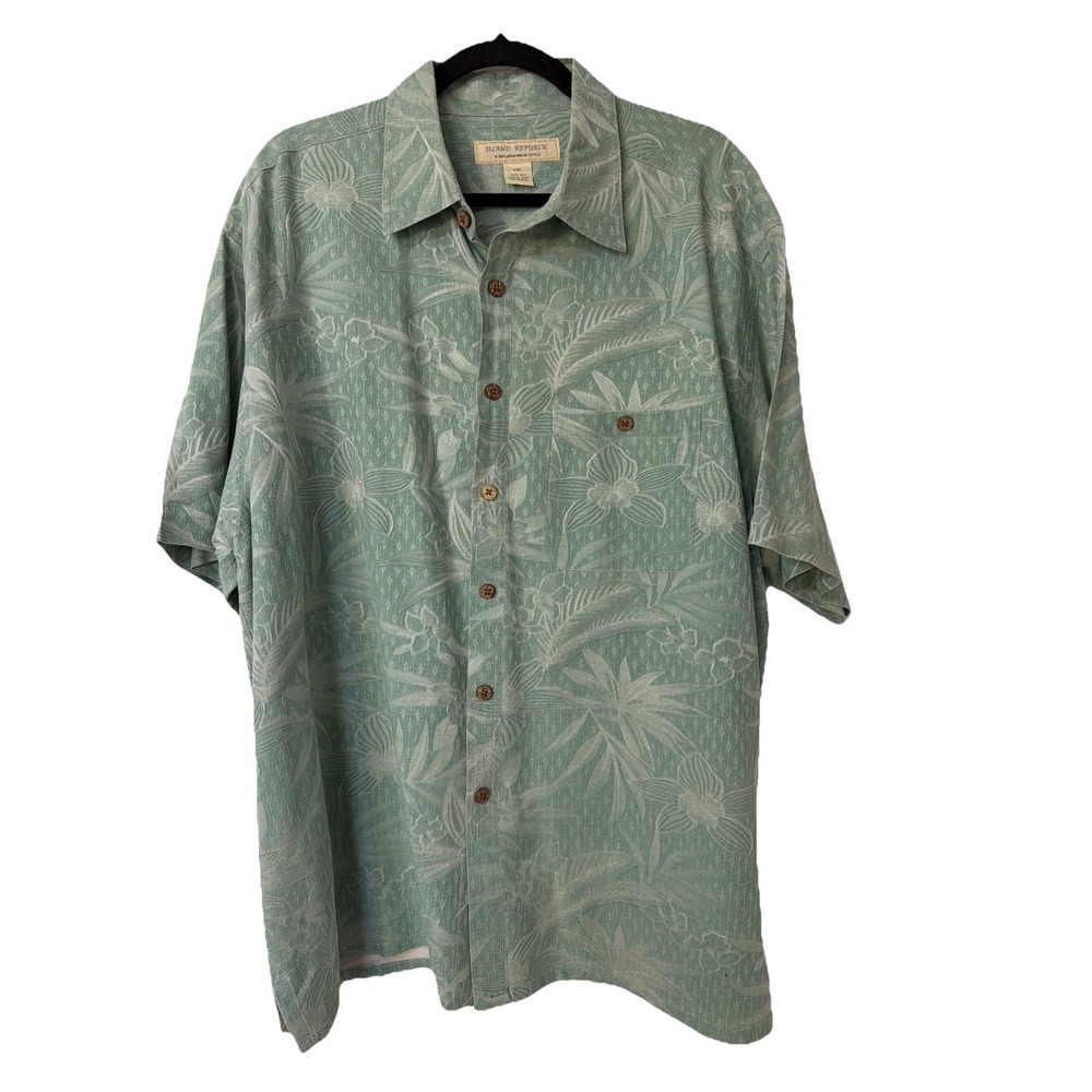 Island Republic Shirt Mens XL Green Silk Floral Beach Camp Hawaiian Resort‎